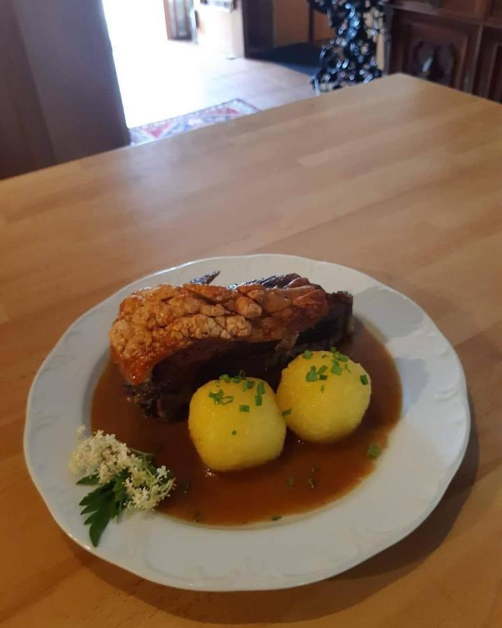 Gasthof Hotel Zur Post Egloffstein Екстер'єр фото