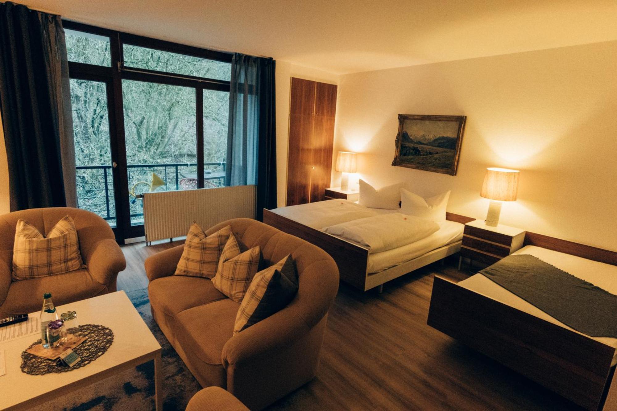 Gasthof Hotel Zur Post Egloffstein Екстер'єр фото