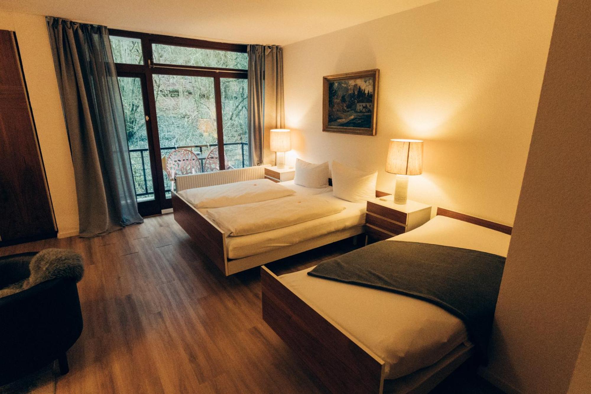 Gasthof Hotel Zur Post Egloffstein Екстер'єр фото
