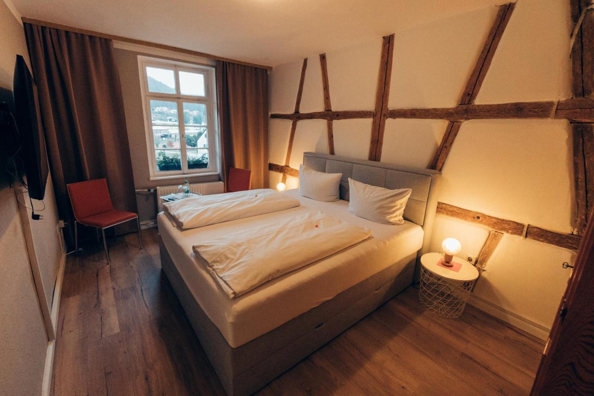 Gasthof Hotel Zur Post Egloffstein Екстер'єр фото