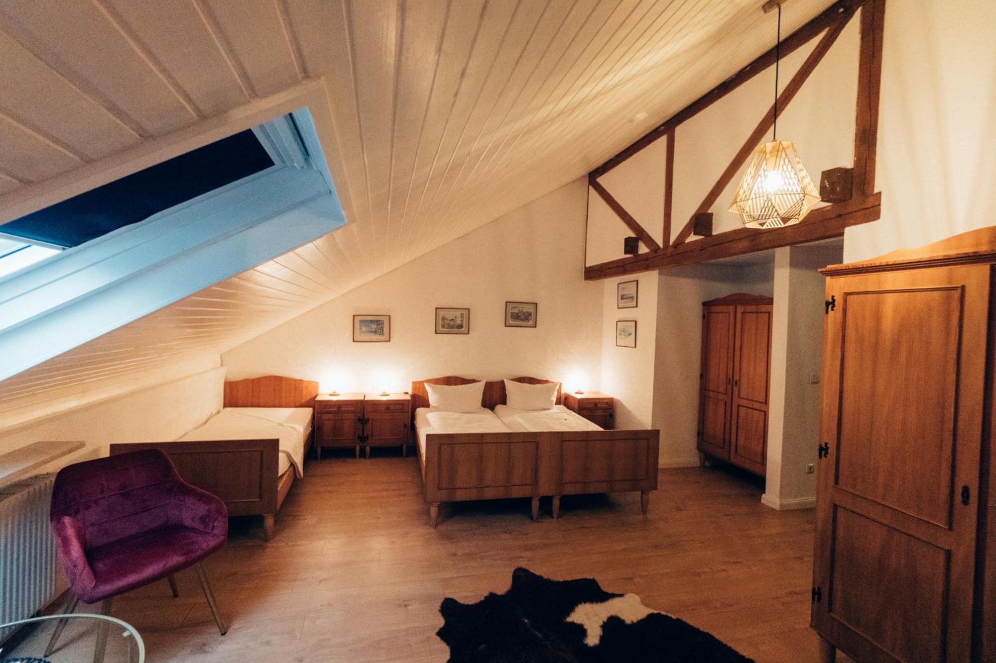 Gasthof Hotel Zur Post Egloffstein Екстер'єр фото