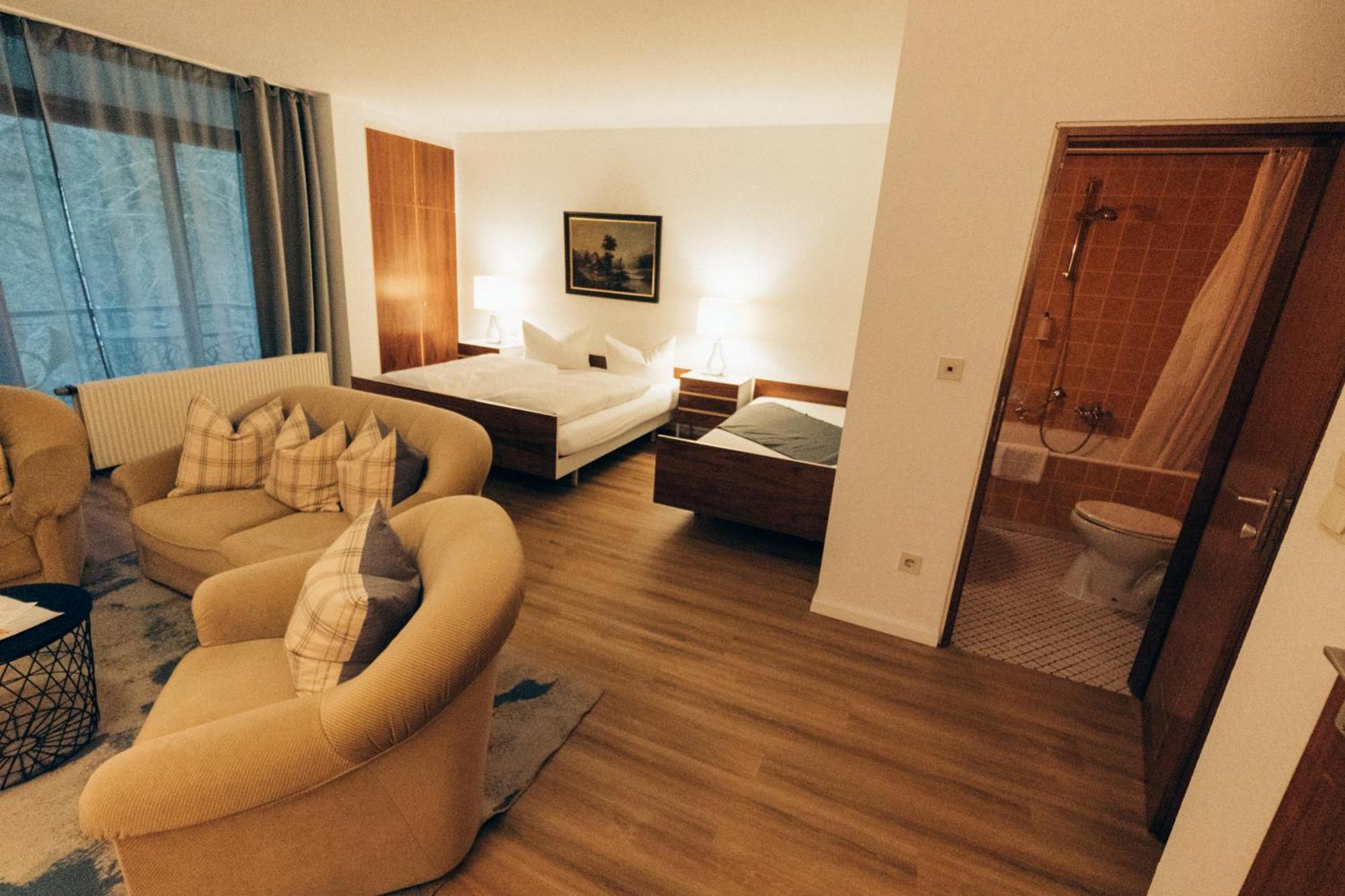 Gasthof Hotel Zur Post Egloffstein Екстер'єр фото
