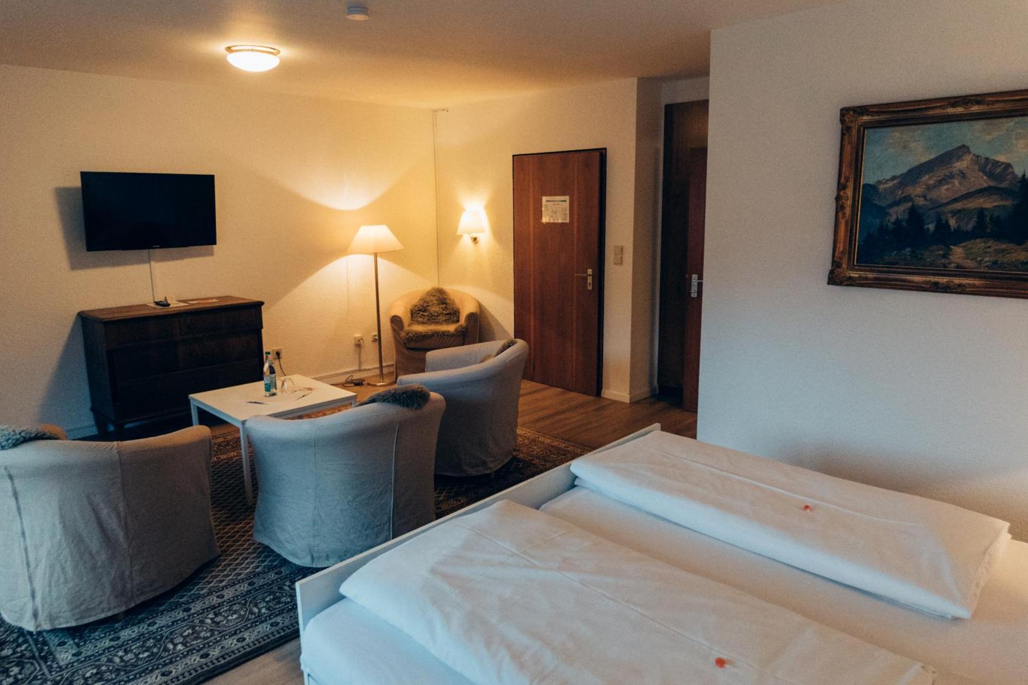 Gasthof Hotel Zur Post Egloffstein Екстер'єр фото